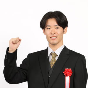 重要度のメリハリが効いた教材により、学習範囲を絞る取捨選択が迷わずでき、効率的に合格できました