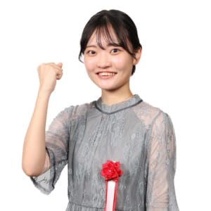 講師やチューターへの気軽な相談のおかげで、孤独を感じず最後まで諦めずに完走できました